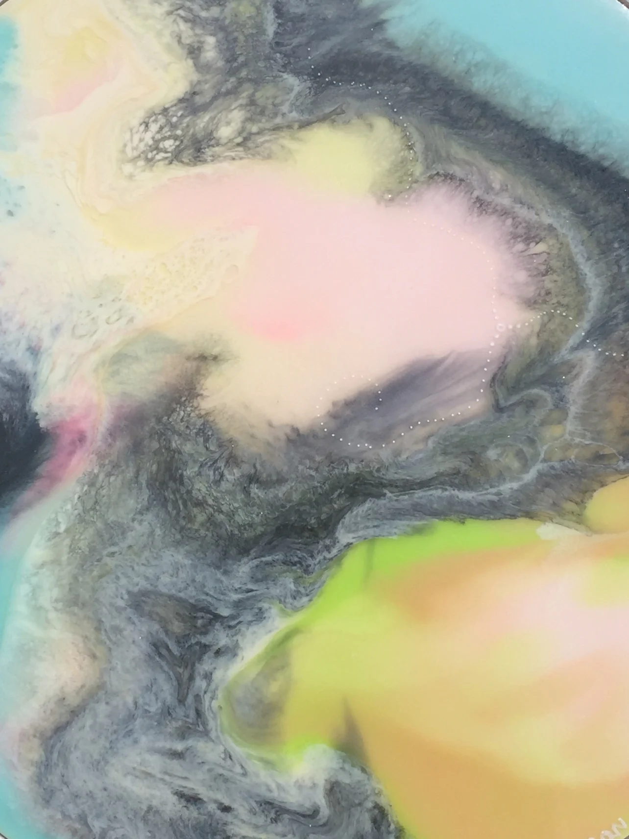 pastel round painting