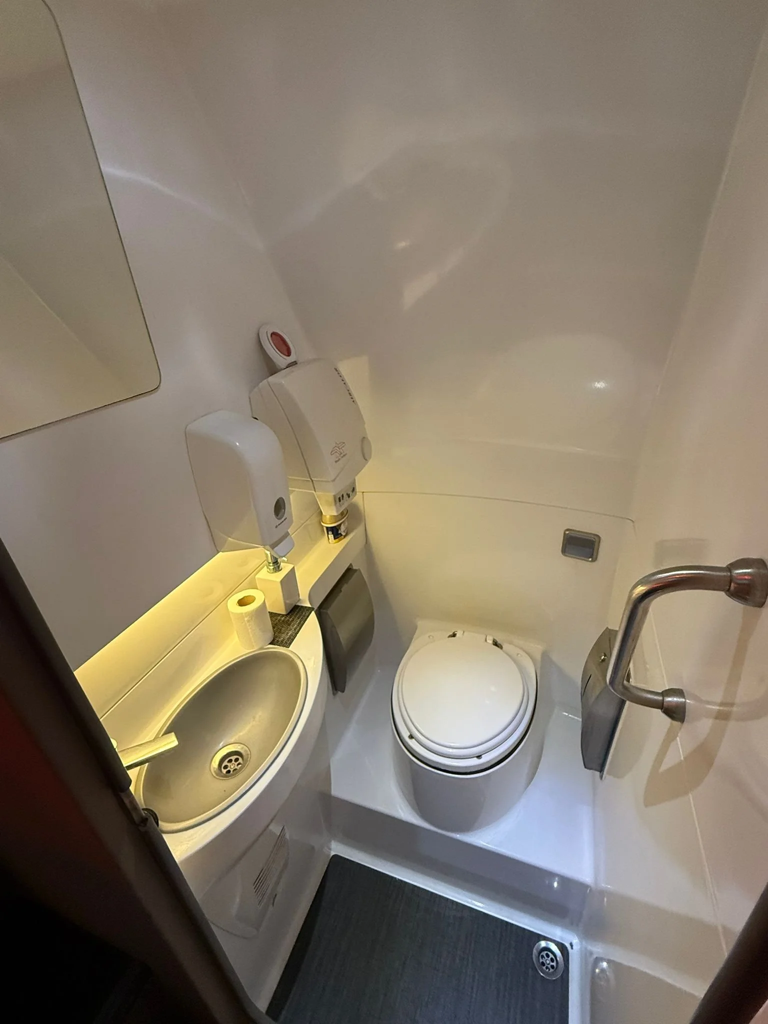 WhatsApp Image 2026-04-09 at 13.39.54.jpeg