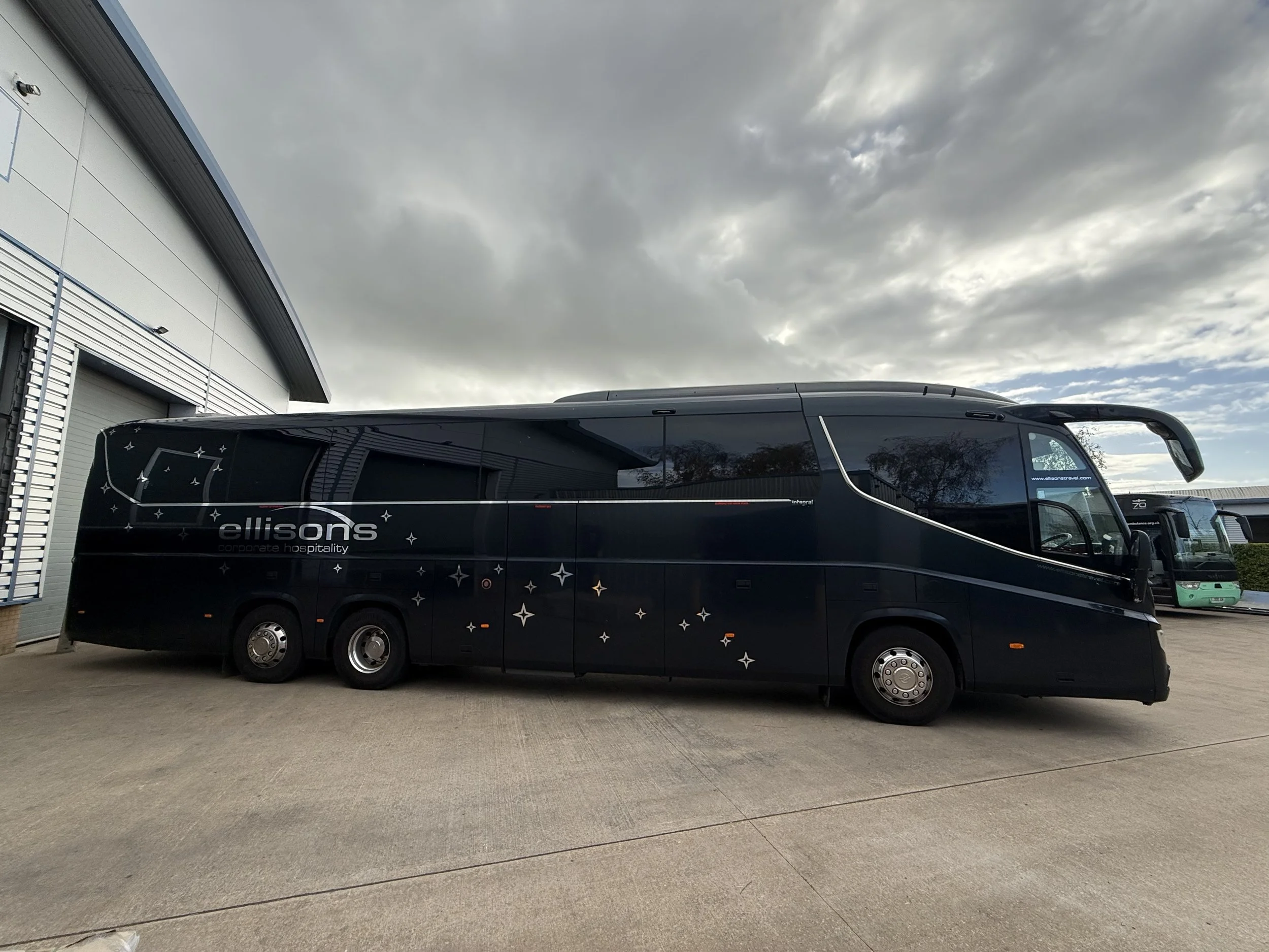 Elliosns OJB -16.jpg