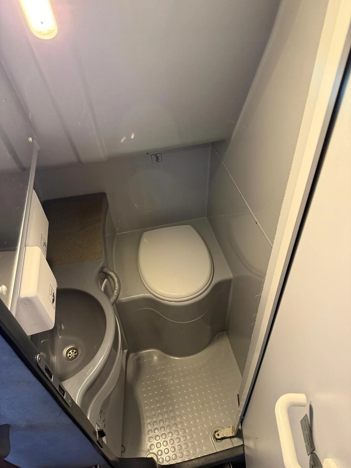 WhatsApp Image 2026-02-02 at 15.18.523232.jpeg