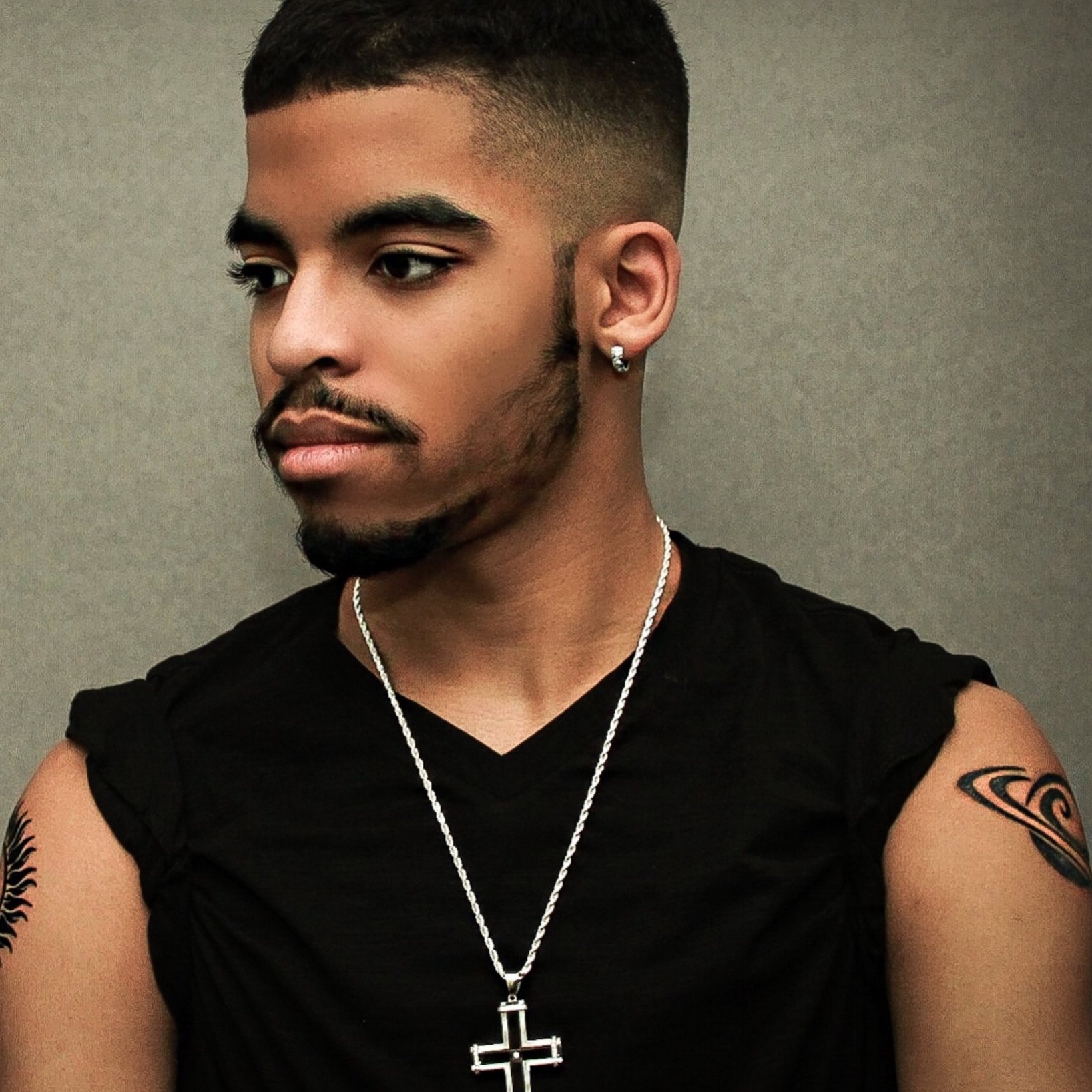 Shaun Duncan Modeling 8x10.jpg.jpeg