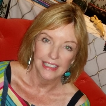 LINDA CHELGREN Former VP of Creative Licensing at Universal Music/Rondor with over 30 years of music publishing experience. Linda has worked with many notable artists including The Beach Boys, Peter Frampton, Al Green, Paul Williams, Richard Carpenter and Supertramp. "This is a concept that is long overdue. Traditionally, mentoring writers and artists meant directing them to myriad resources and industry professionals. Artists need to establish and project the right image and brand that expresses who they are and what they offer to the industry; it’s a maze that’s only getting more complex. Now, with social media and YouTube, it’s more of a DIY industry than ever before. Having the Dream Counsel at their disposal is an extremely valuable tool for any aspiring writer or artist. It’s the ideal one-stop creative shop – what a concept!"