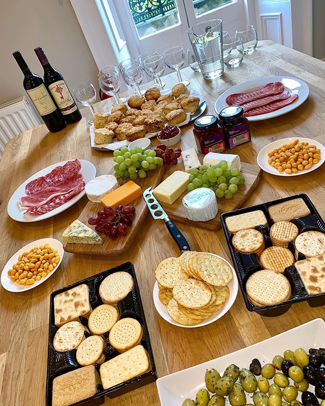 ✨ We are very excited for our parents committee meeting tonight... 🧀🍷🍇 If you would like to join the parent committee please email us on info@stmnursery.com ✨