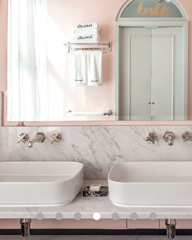 This time ! Gorgeous pink bathroom