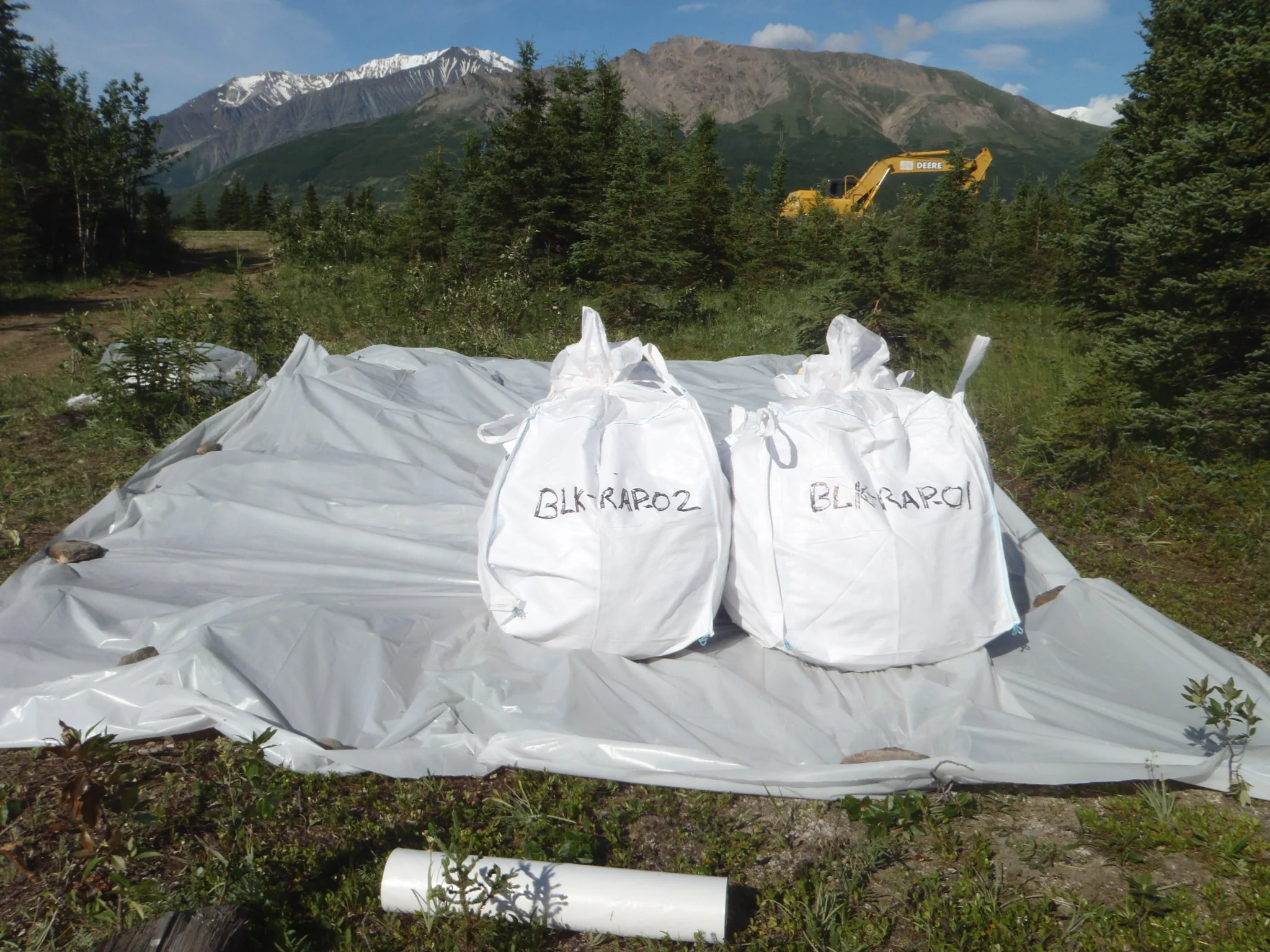 Contaminates Removal Action at Black Rapids Airstrip