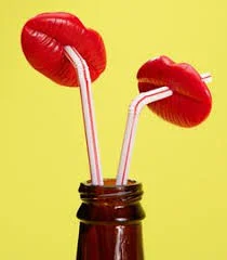 Blog WendyOnline.nl: Vijf redenen waarom lief en aardig zijn voor een ander gelukkig maakt.&nbsp;