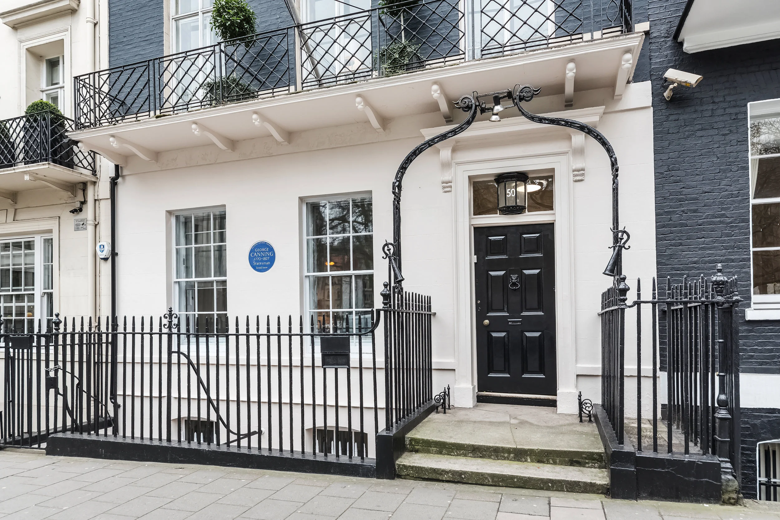 Savills_Helix Architecture_50 Berkeley Square_2017_04.jpg