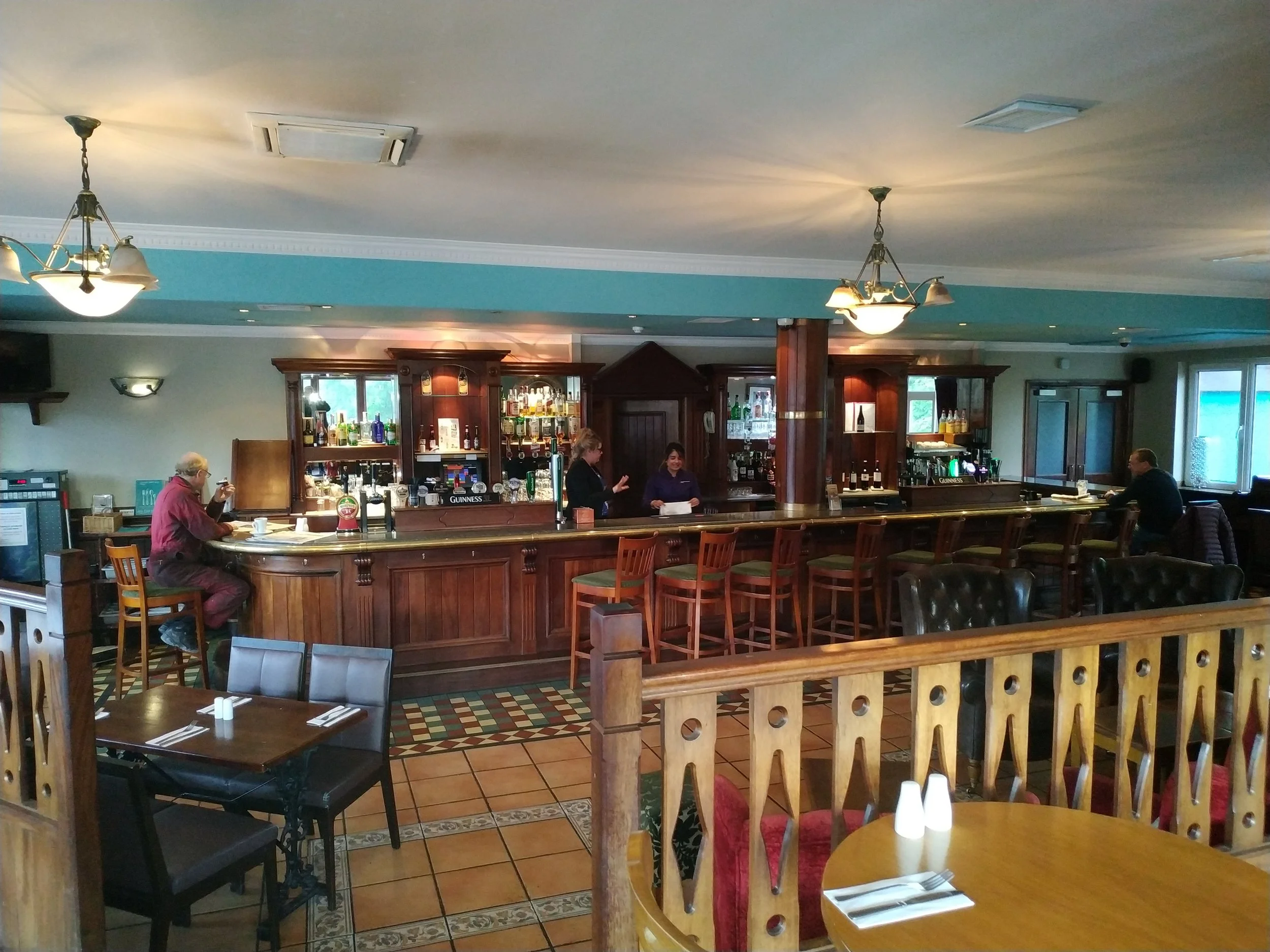 Bar at the Riverside Hotel