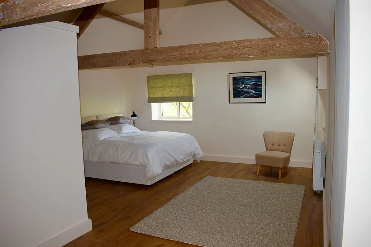 Cottage Np 1 bedroom.jpg