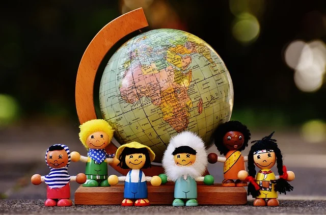 different-nationalities-1743392_640.jpg