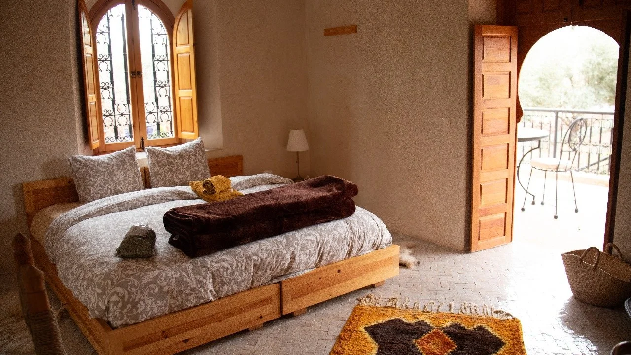 Mgouna en single.jpg