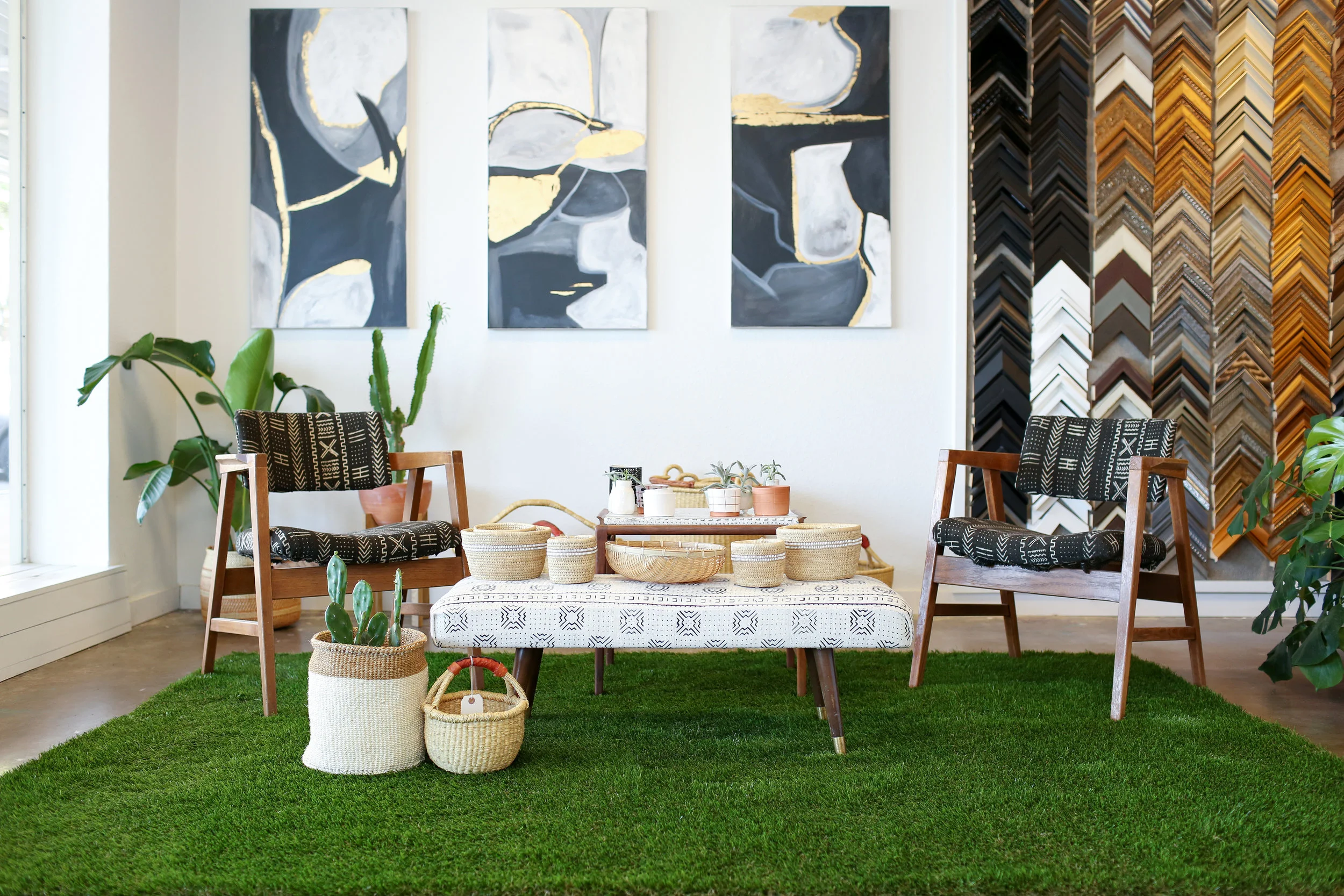 gallery set .jpg