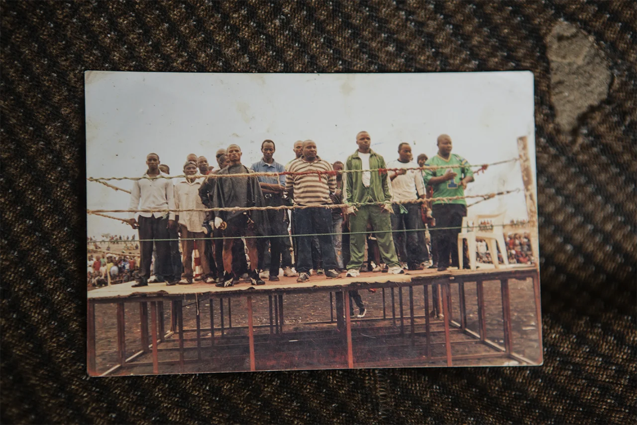 Picture of Kibomango and his challenger Saidi Kanyalire (former Champion of Africa) the 4th of June 2009. Saidi died at the end of the match. Goma, North Kivu, DRC.
