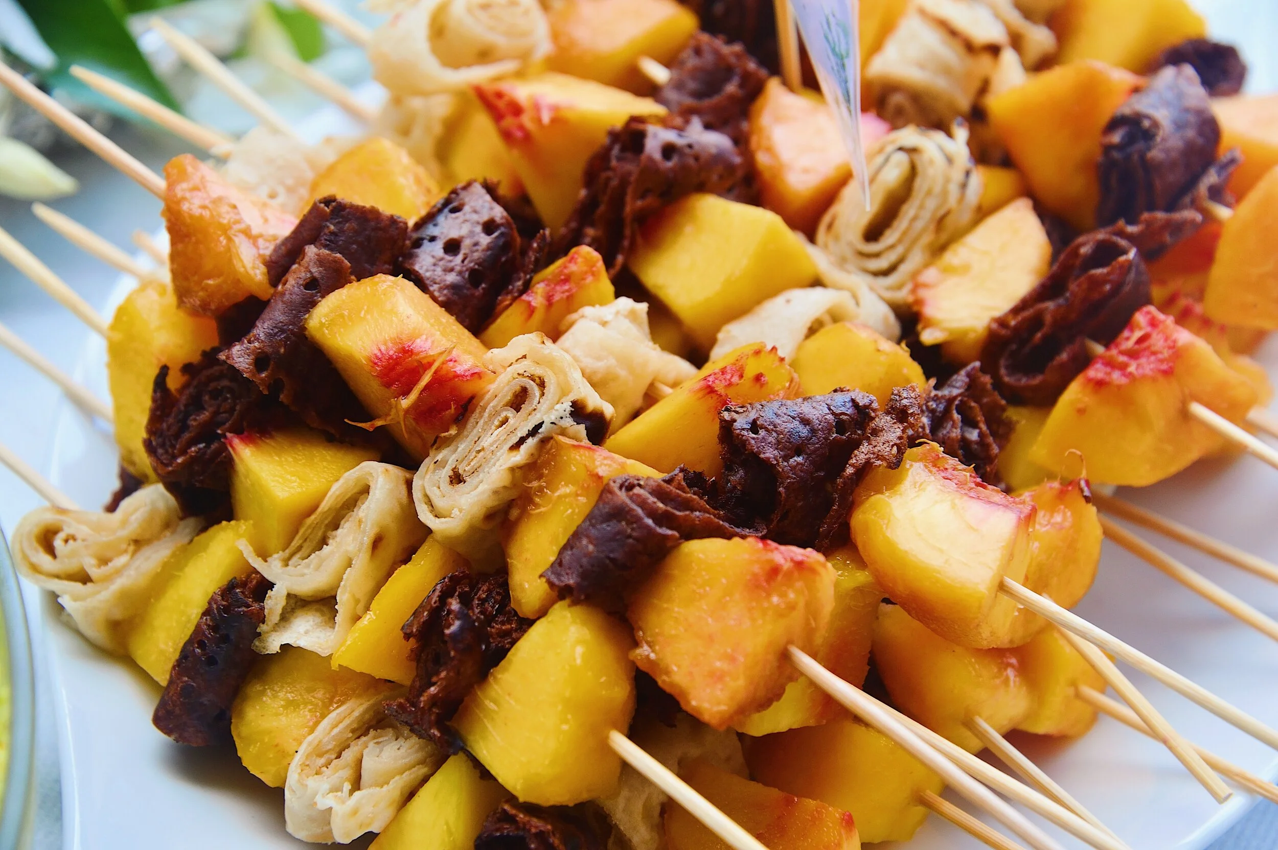 Our Baby Shower Vegan Brunch Menu, The Ethical Baby World (Joanna Colomas Magazine) - Crepe and Peaches Skewers