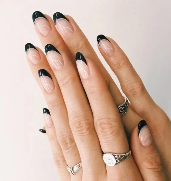 simple black.jpg