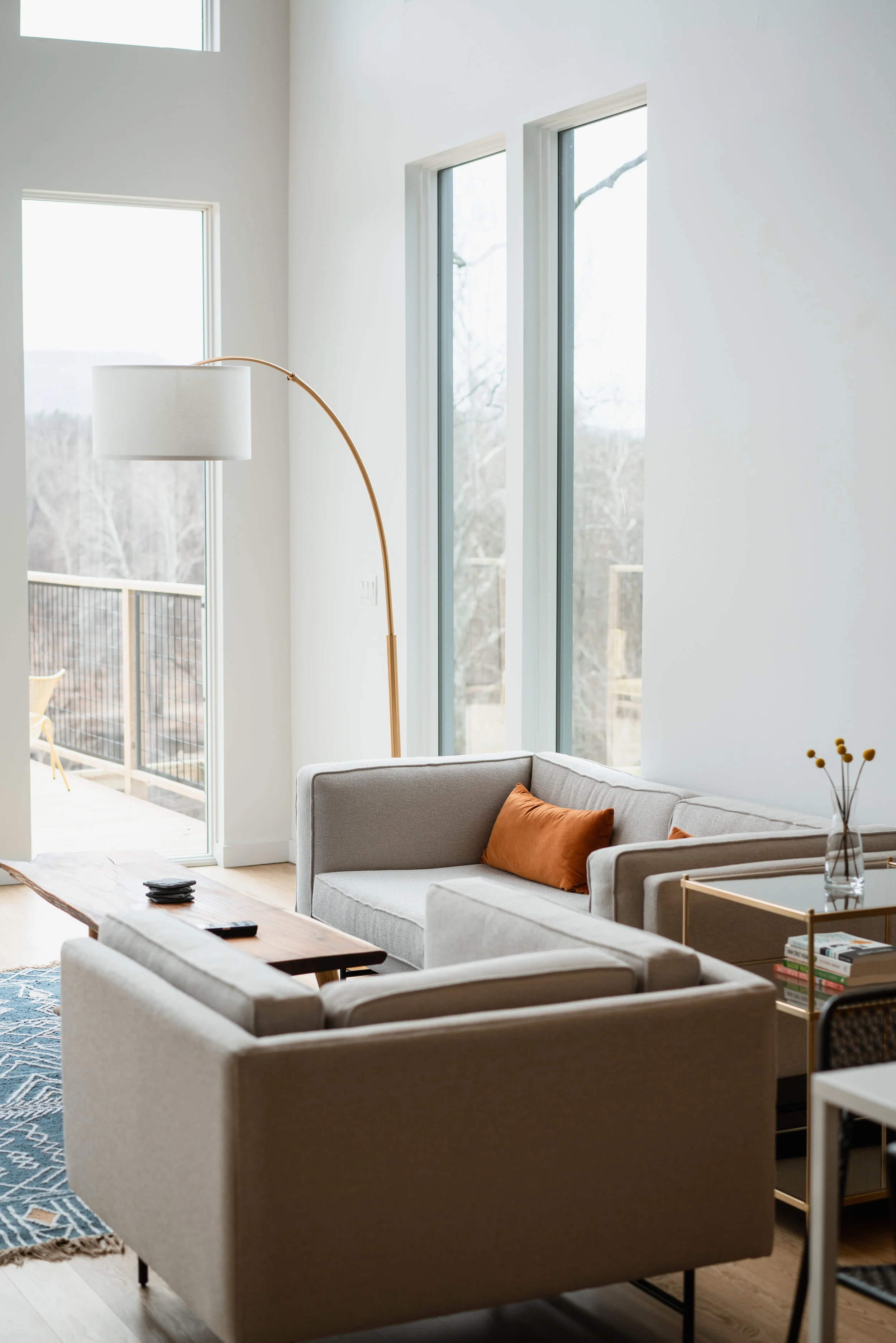 Modern interiors - the perfect reprieve for those looking to get away from the city, but not too far.