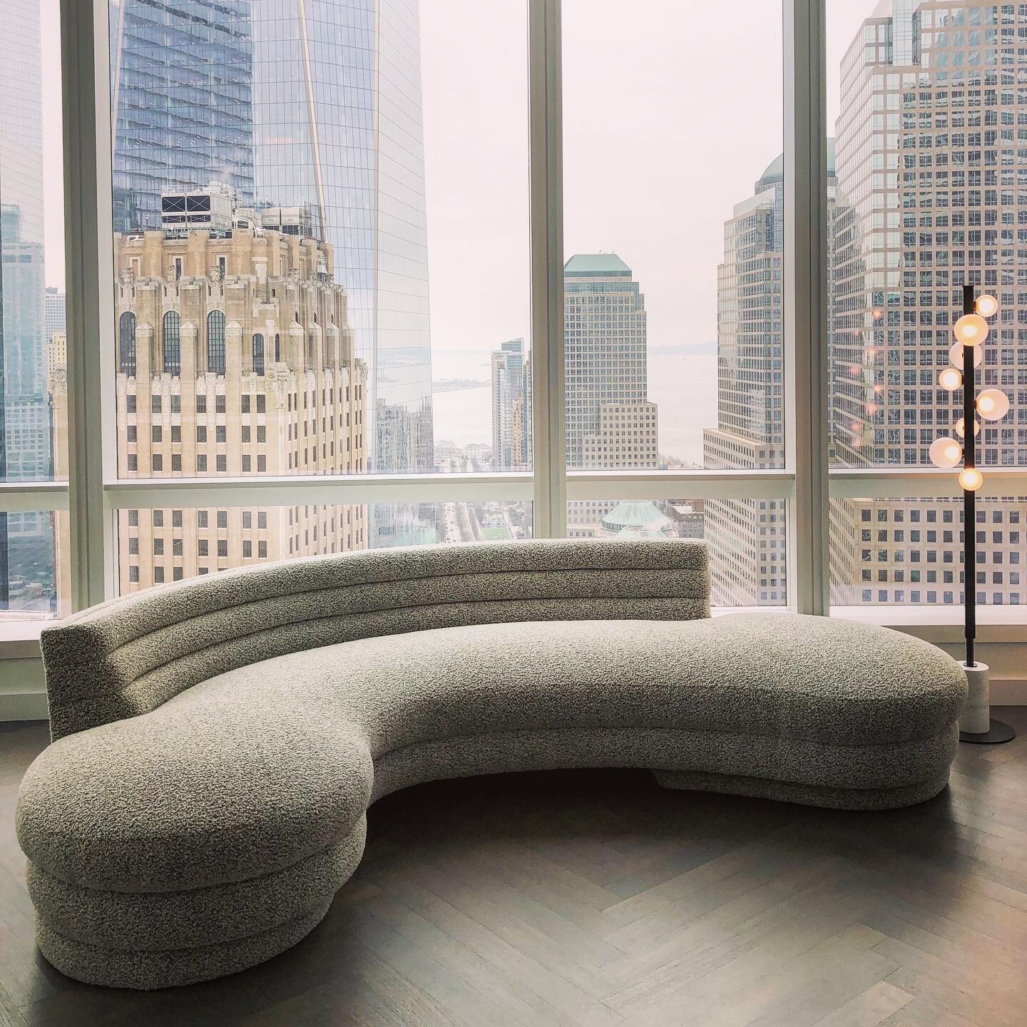 Obsessing over this new custom curved sofa for my TriBeCa project! I am in love with every selection for this project! Stay tuned!!! #interlude #interludehome #hudsonvalleylighting #elledecor #archdigest #111murray #tribeca #interiordesign #interiord