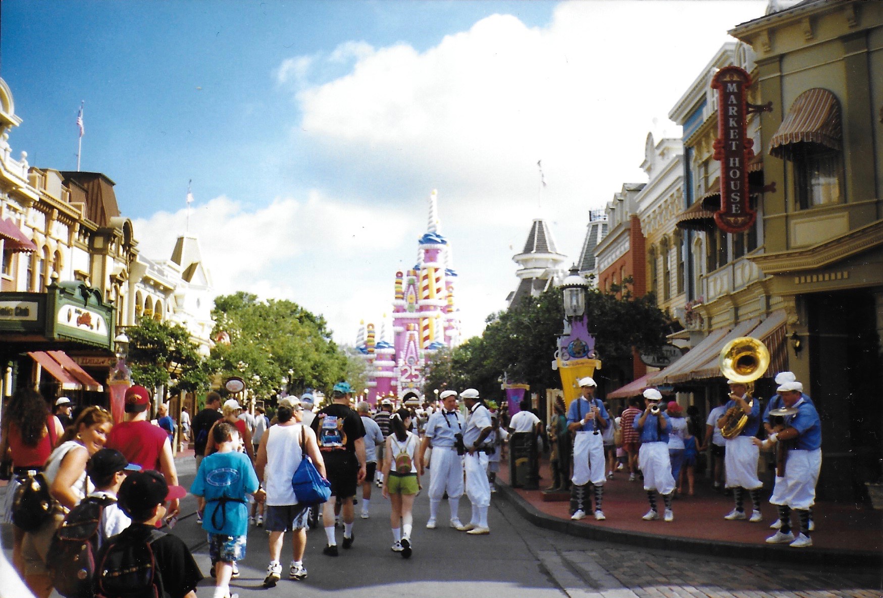 MagicKingdom4.jpeg