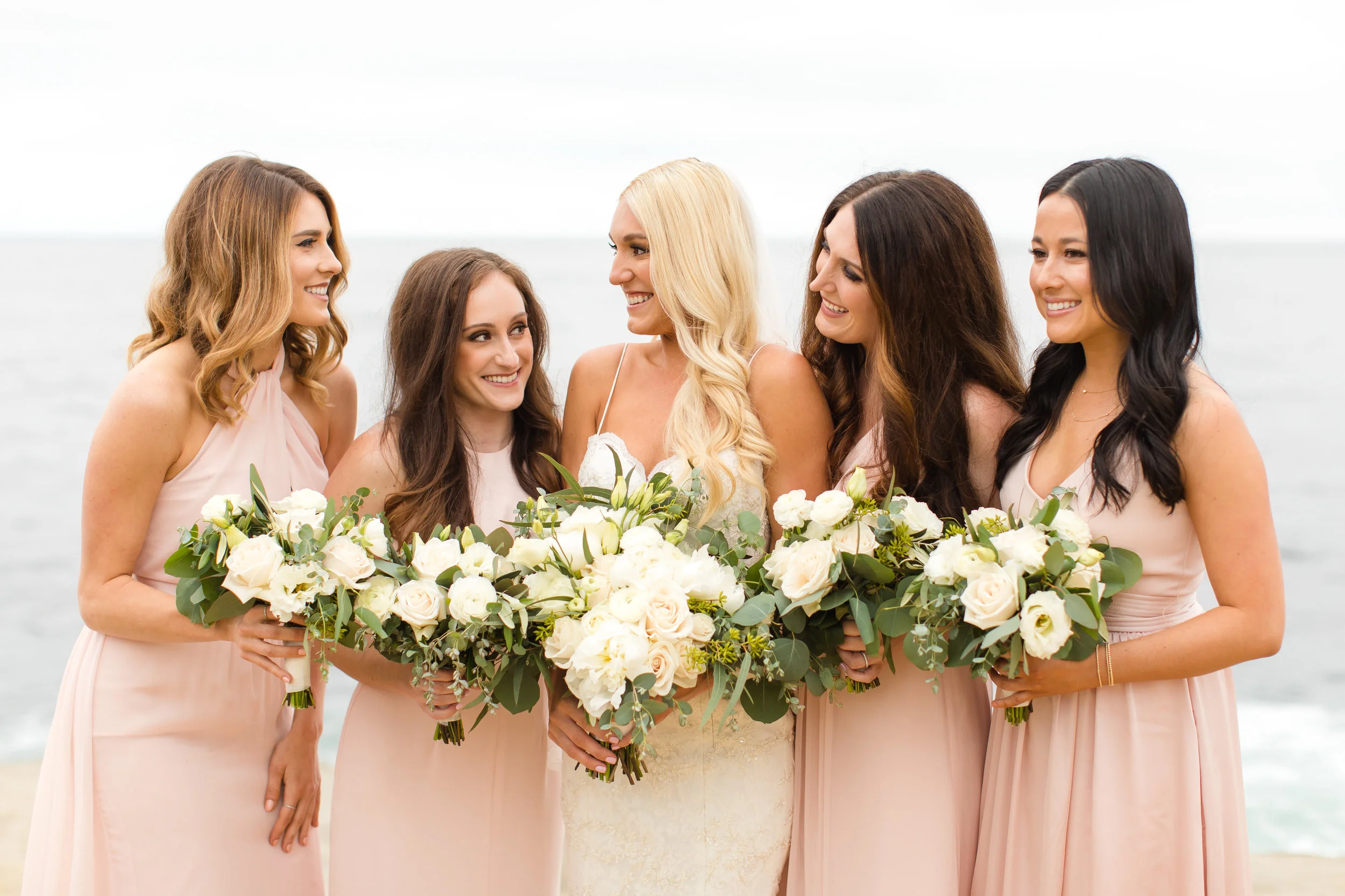 Photography Kathleen Geiberger Art || Venue La Valencia || Click here for more of this wedding. 