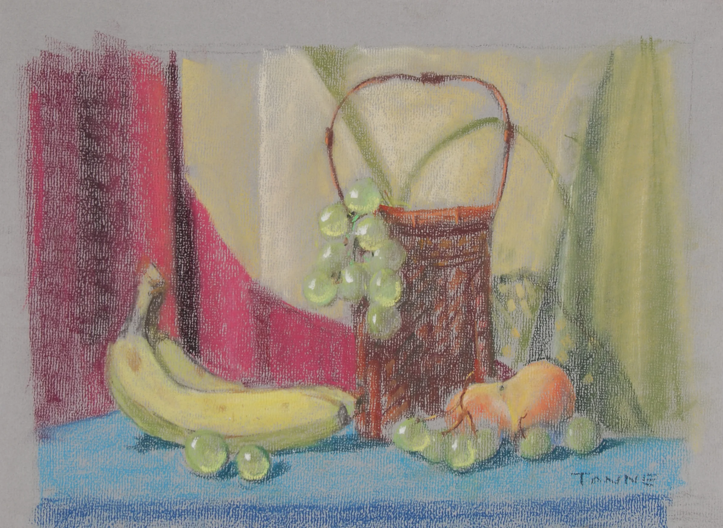 Image #0033: Green grapes in a basket with one peach and two bananas on the side