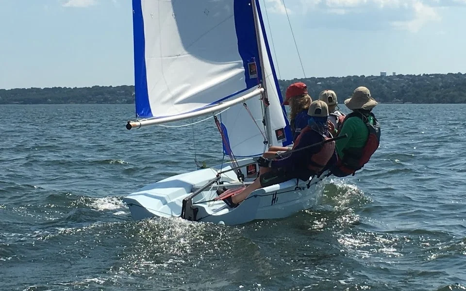 Hartley 12 2 Sailaction