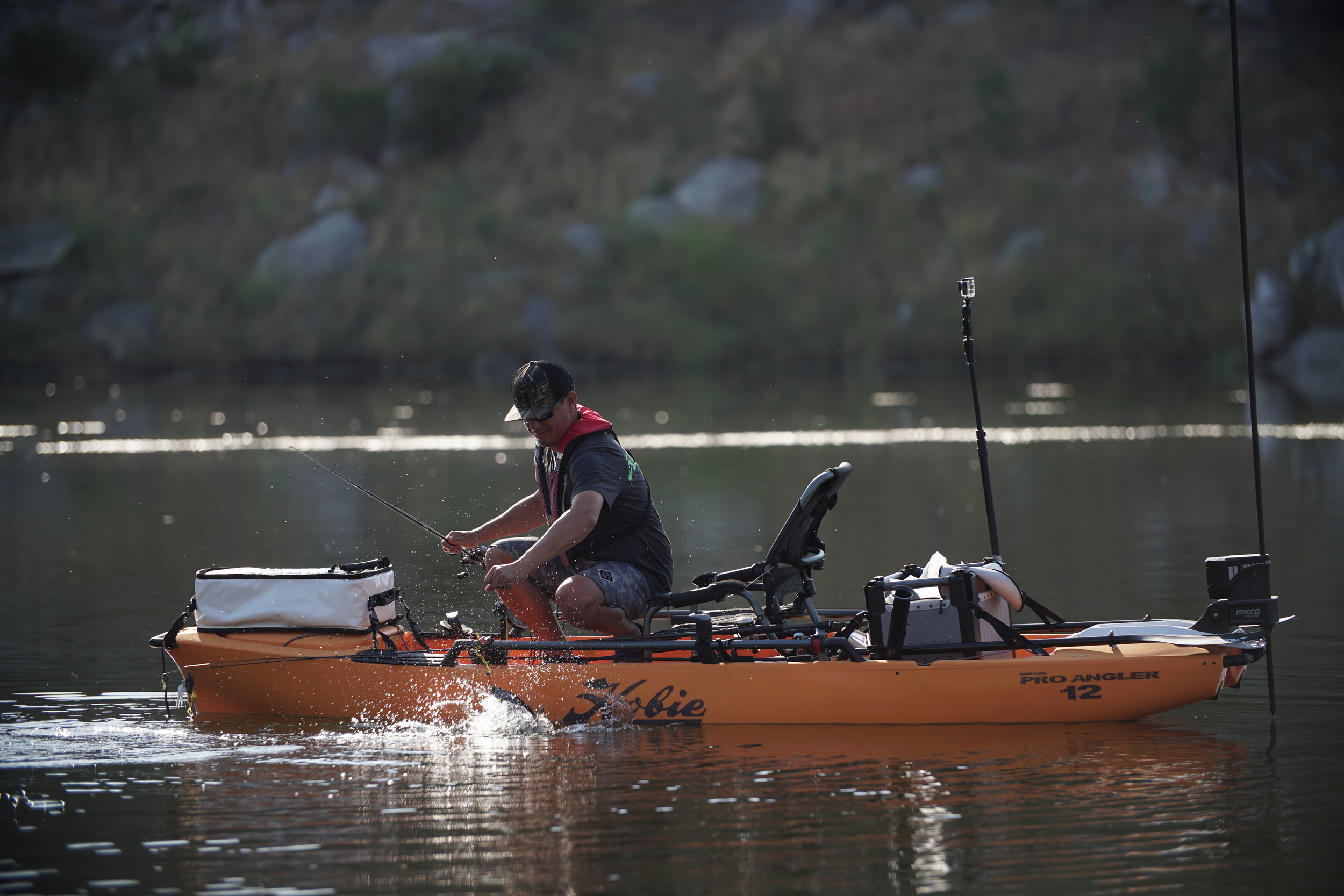 ProAngler12_action_fishing_bass_splash_fishing_papaya.jpg