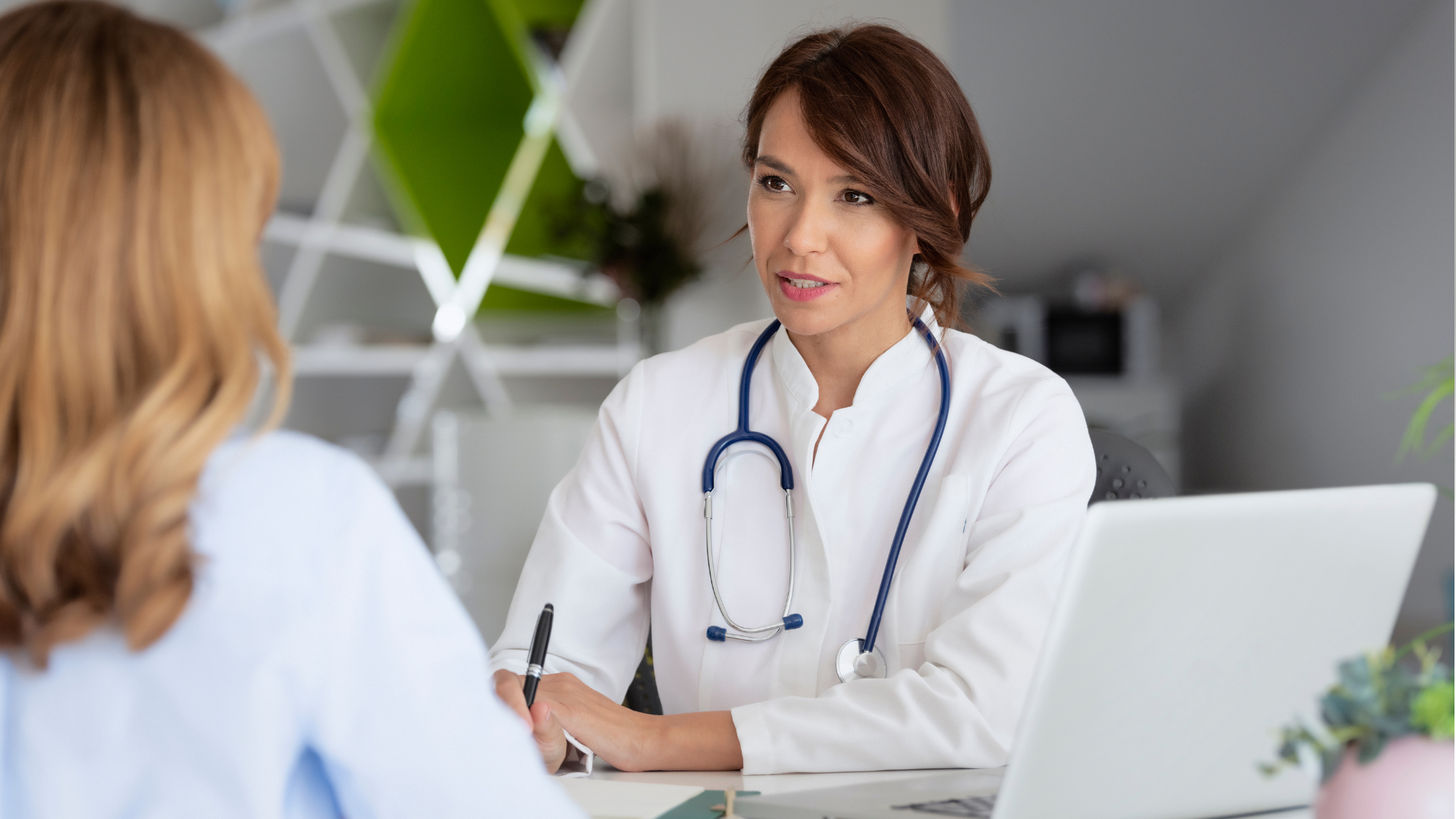 Can Physicians Lock Their Mortgage Rate Early When Relocating?