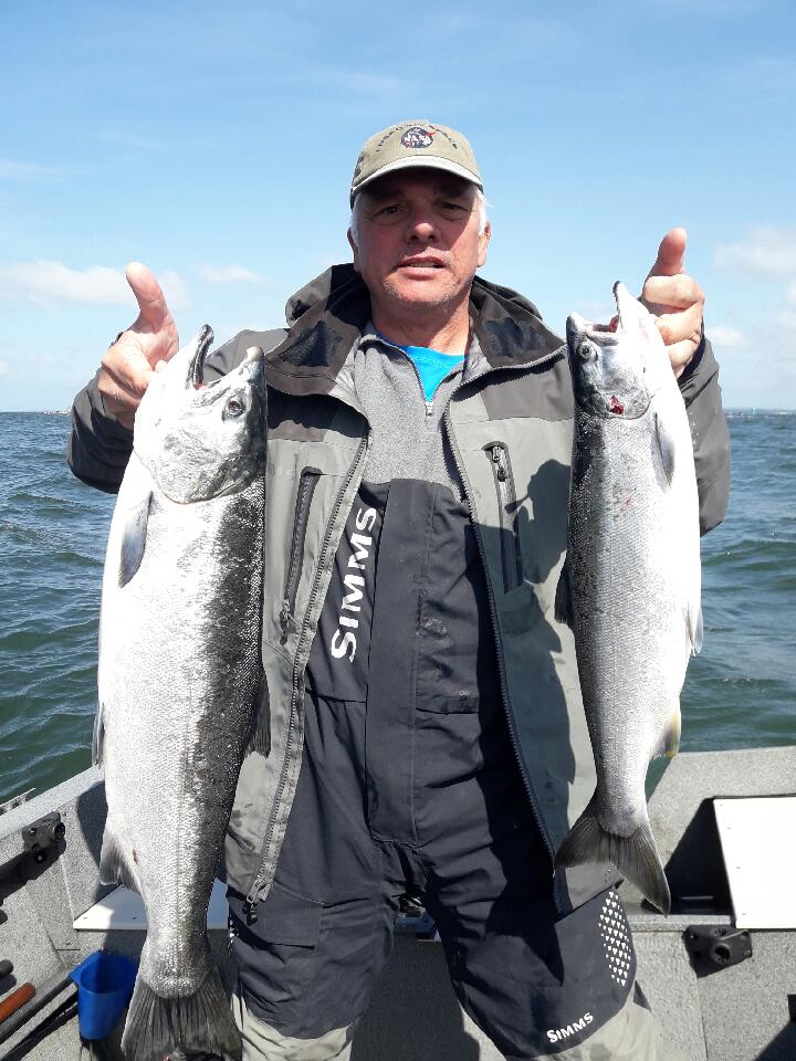 PUTTING IN A PLUG FOR STEELHEAD FISHING - Bob Rees – Salmon Trout