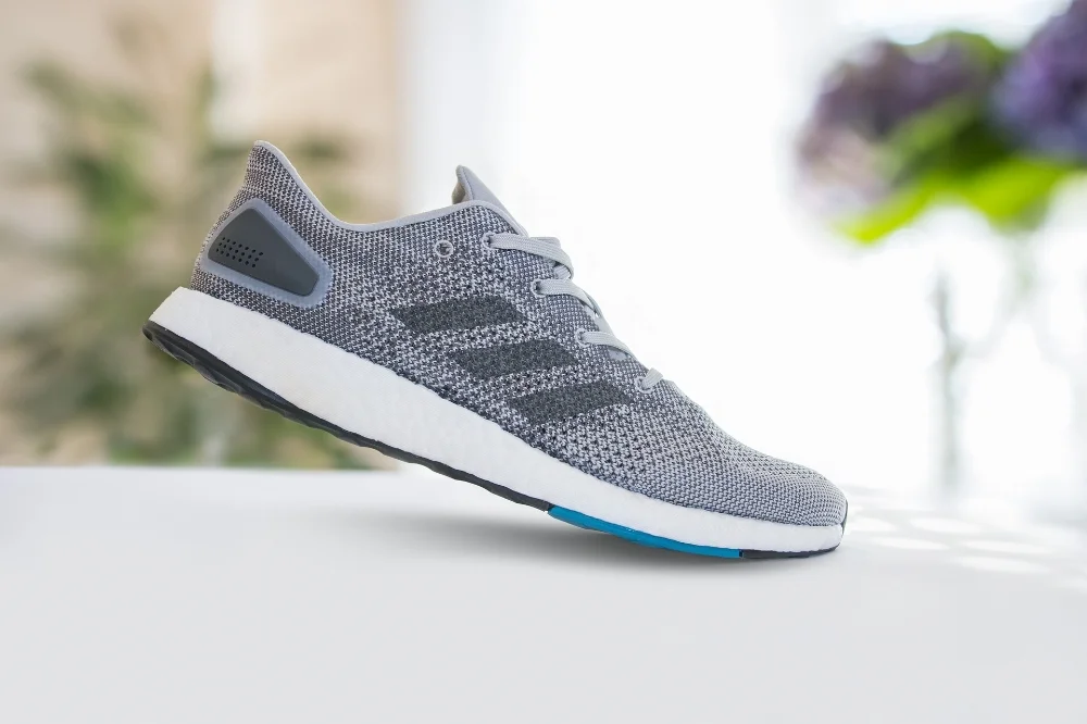 adidas-2554690_1920.jpg