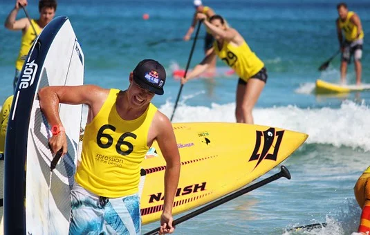 stand-up-paddling-729826__340.jpg