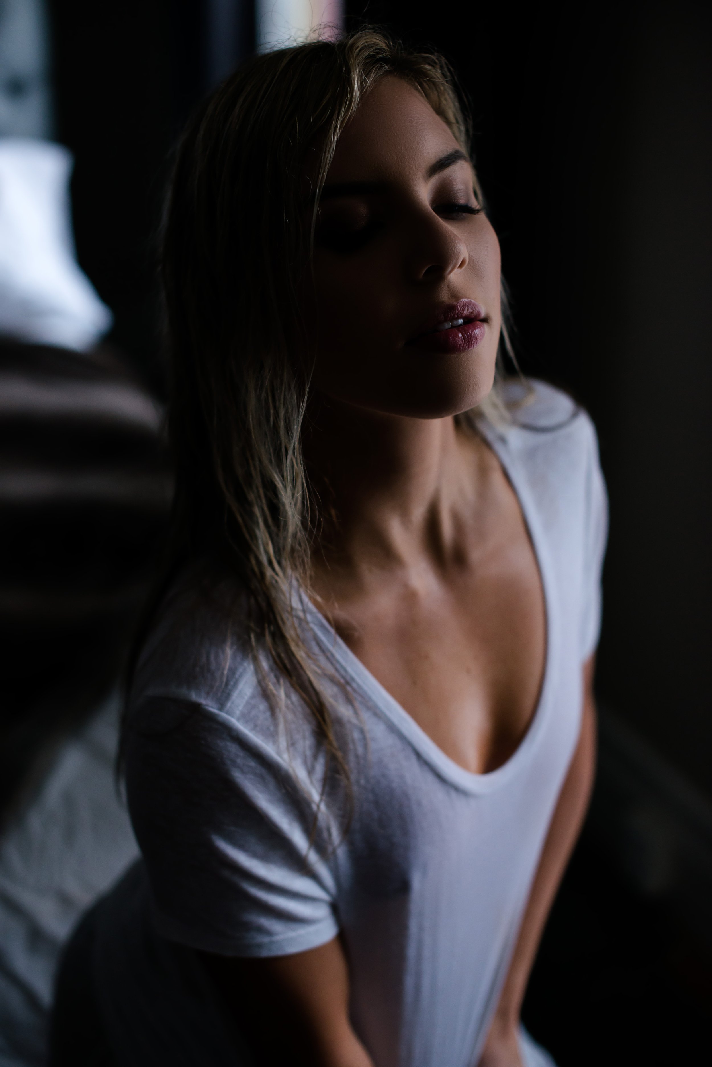 Boudoir Without Lingerie | Do I Need Lingerie For Boudoir? 