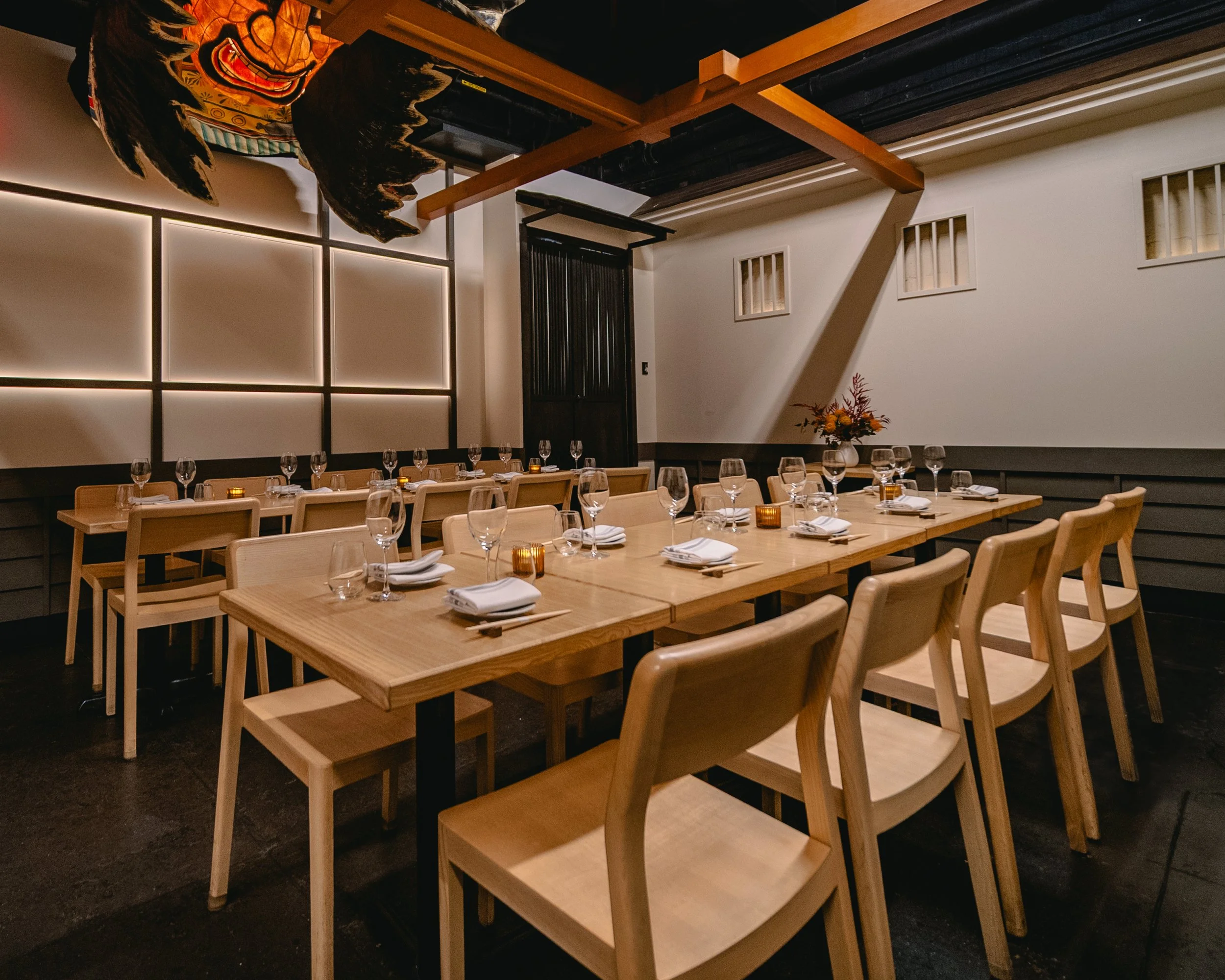 Sakagura Interior Party Table