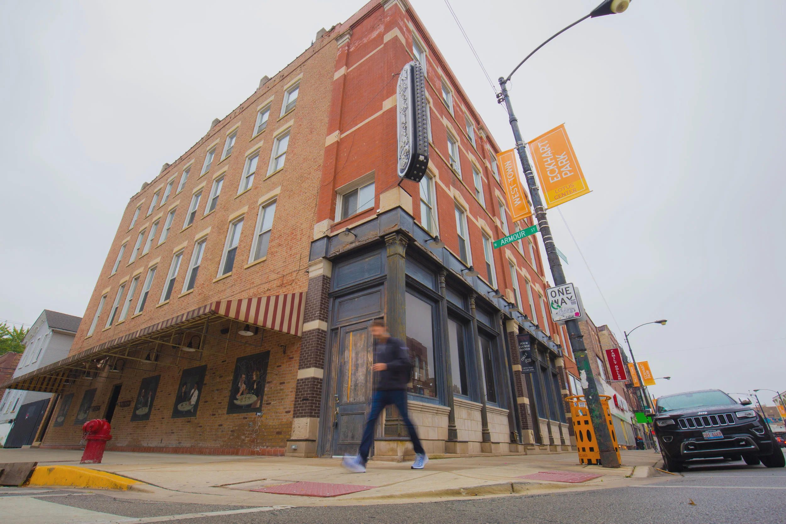 1523 West Chicago