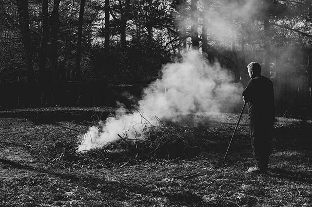 Yardwork
&bull;
&bull;
&bull;
#quarantine #quarantinelife #corona #socialdistancing #quarantinestories #photooftheday #vsco #vscogood #vscogram #vscofilm #bostondotcom #IGersMass #followingboston #igersbostonfox25 #supportthearts #igboston #boston #5