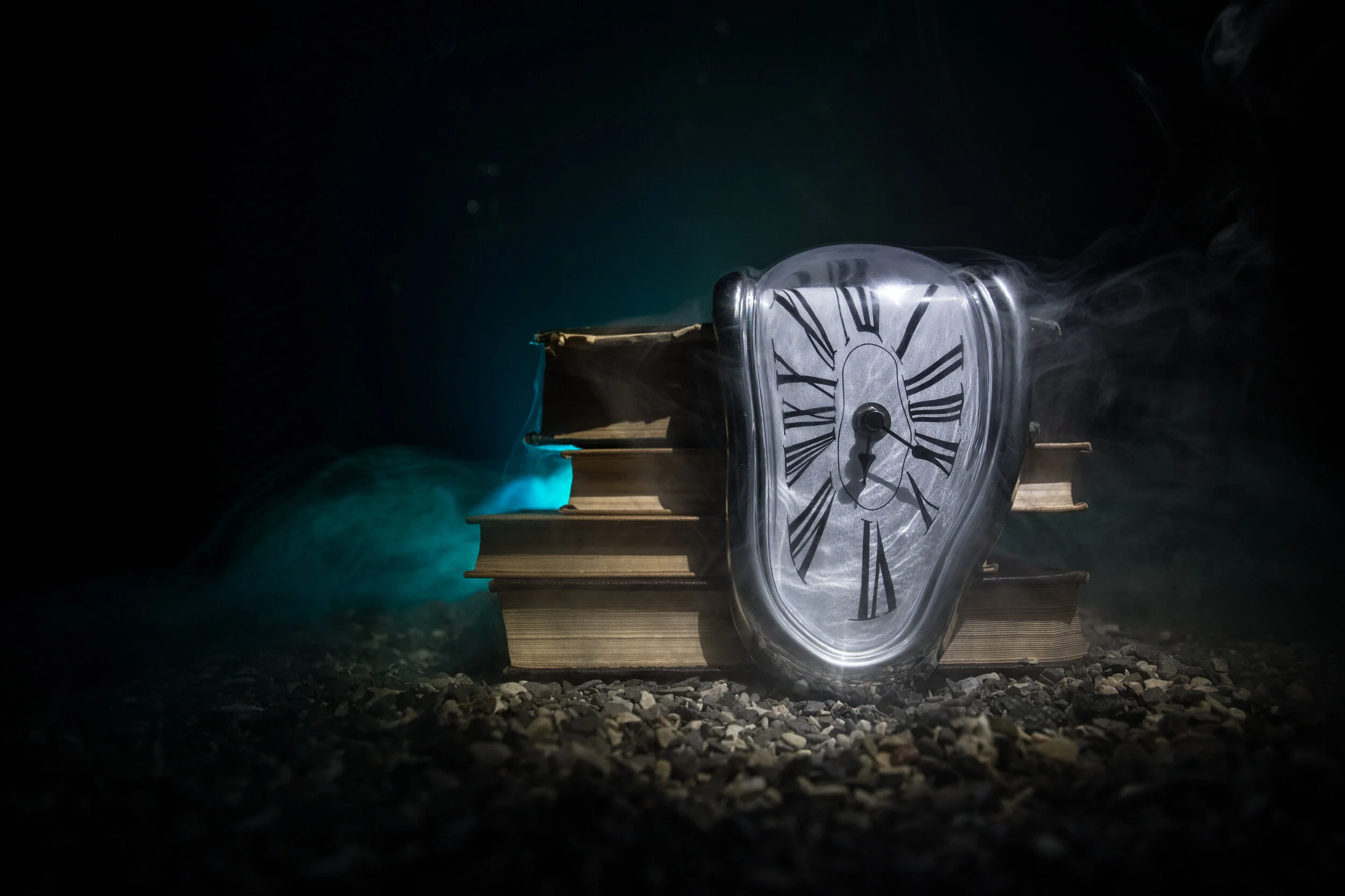 Quantum Gravity, Timelessness and Complex Numbers