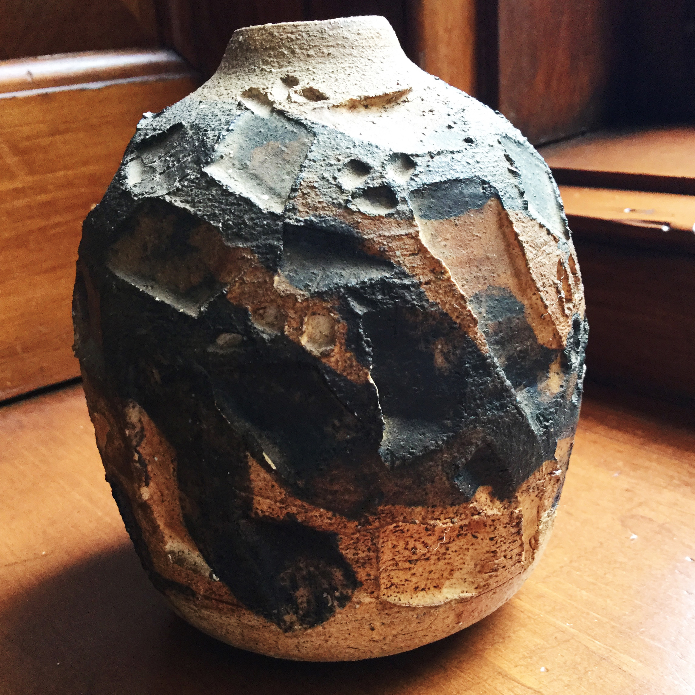 SUPERB BRUTALIST SMALL STONEWARE POT