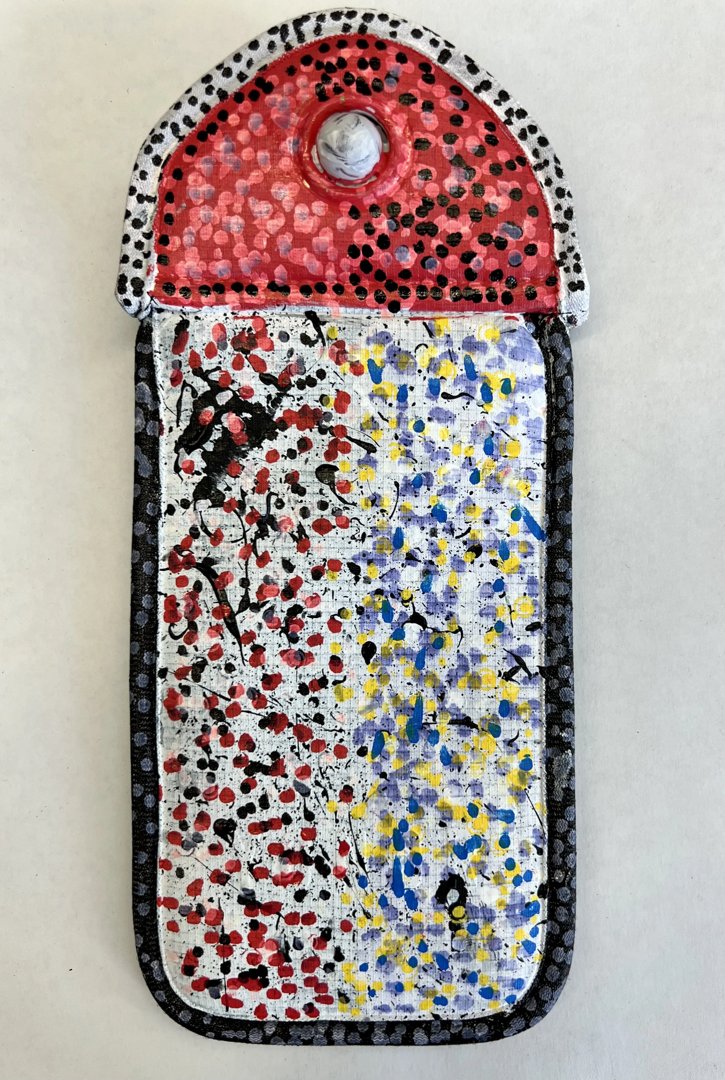 Student Pouch Artwork — Yondr