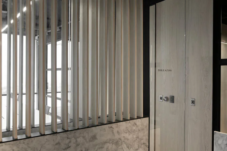 Proyecto de arquitectura de interiores en Oficinas Doble Altura en Lomas de Chapultepec