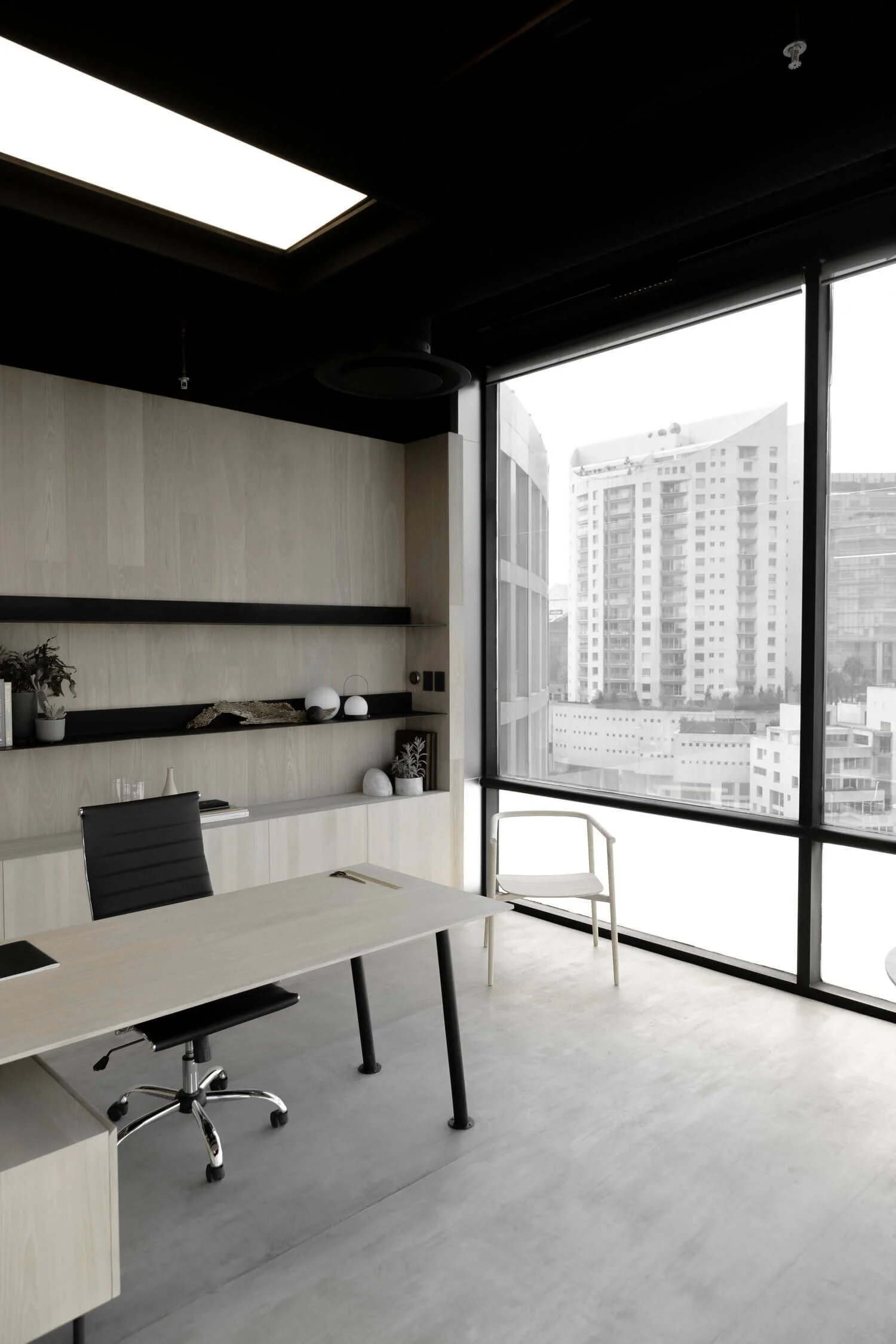 Proyecto de arquitectura de interiores en Oficinas Doble Altura en Lomas de Chapultepec