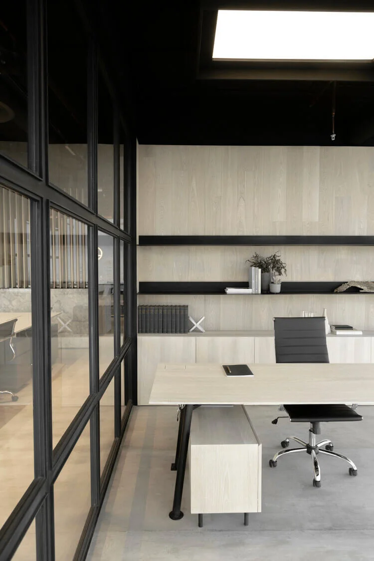 Proyecto de arquitectura de interiores en Oficinas Doble Altura en Lomas de Chapultepec