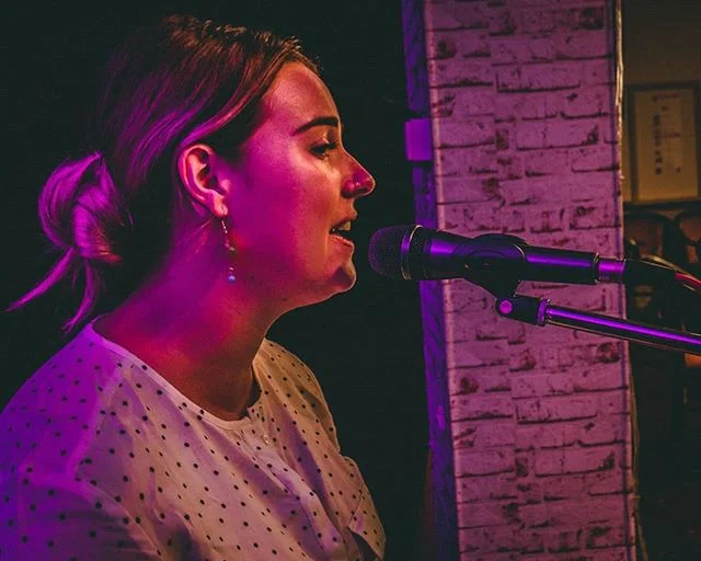 Some sneaky shots of our gig today at the @gallipolilegionclub 
Digging it

Photos by @jb_filmsthings

#gig #newcastle #helix #line6 #rig #blonde #function #functionband #acoustic #coleclark #coleclarkguitars #acousticguitar #weddingideas #weddingban