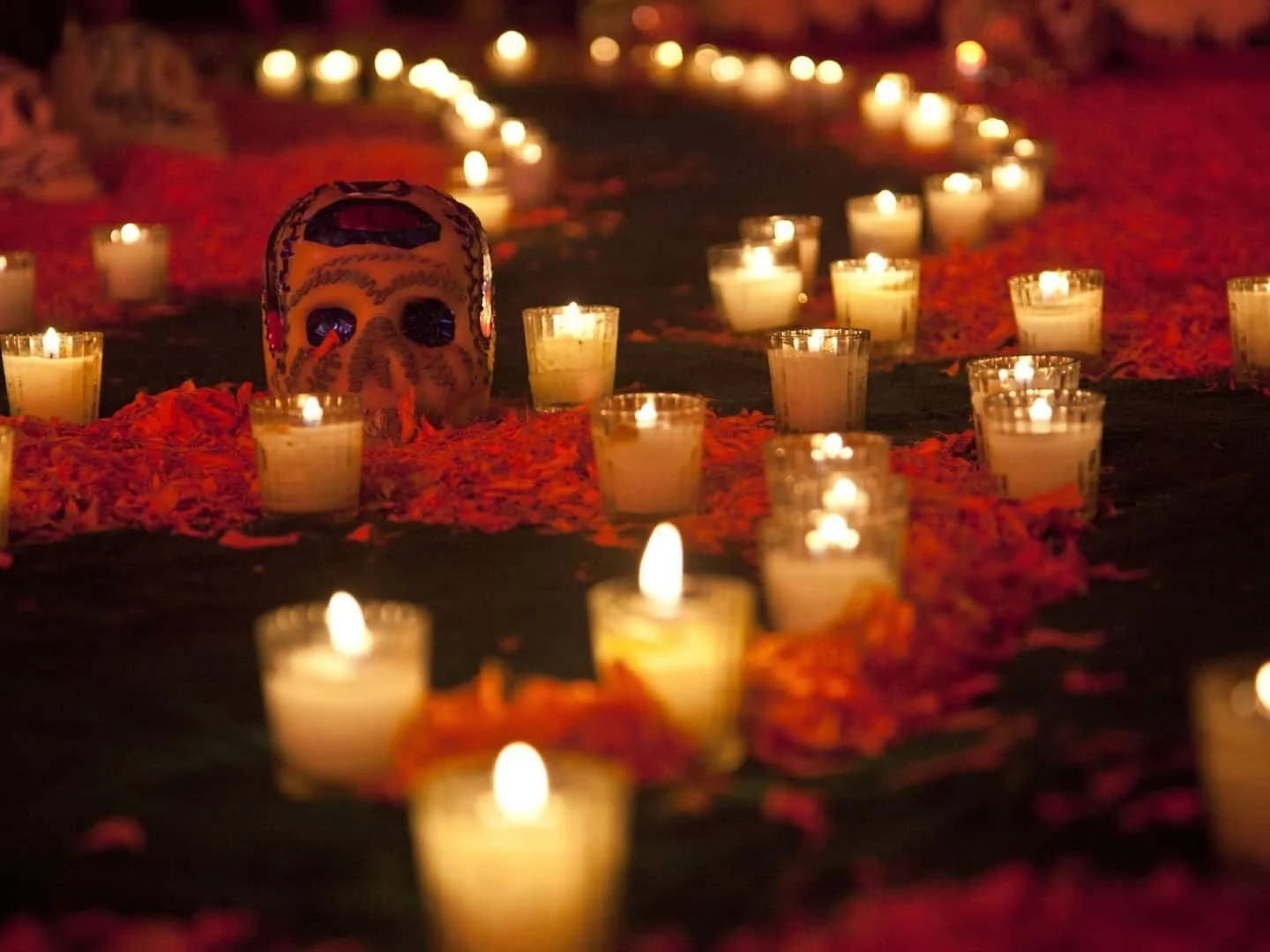 Día de muertos o Halloween con Airbnb