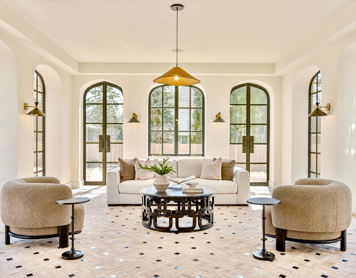 Staged for a perfect Summer day&hellip;.☀️

#pslehmanstaging #chicagolandstaging #summertime☀️