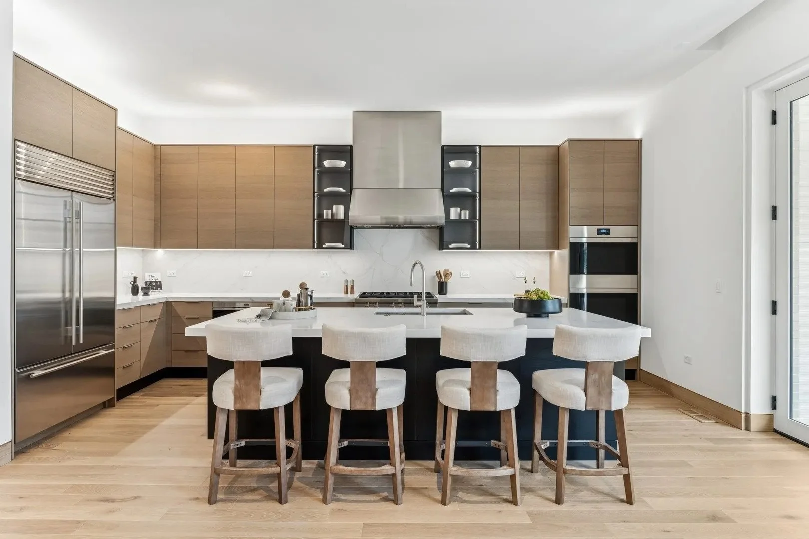 Paulina | Staging Photos — PS LEHMAN - Home Staging, Moves & Organization