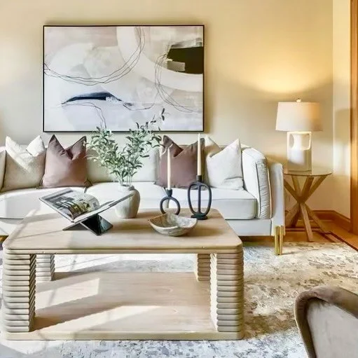 If you&rsquo;re looking for a 5 bedroom house, with a 3 car garage, in an all-brick home for under $800,000, contact agent Florence Lee about this gem that we staged in Addison. Open house this Saturday from 11:30-2:00 pm! #justlisted #stagedtosell #