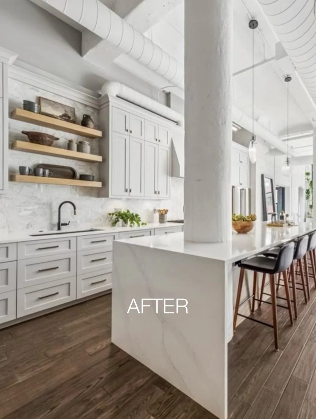 When you want to sell your $1.3 million listing in less than 30 days, make sure every shelf and every surface looks thoughtful and intentional. Agent Anne Rossley and our mutual clients brought us in to do just that, and the home is sold! #stagedbyps