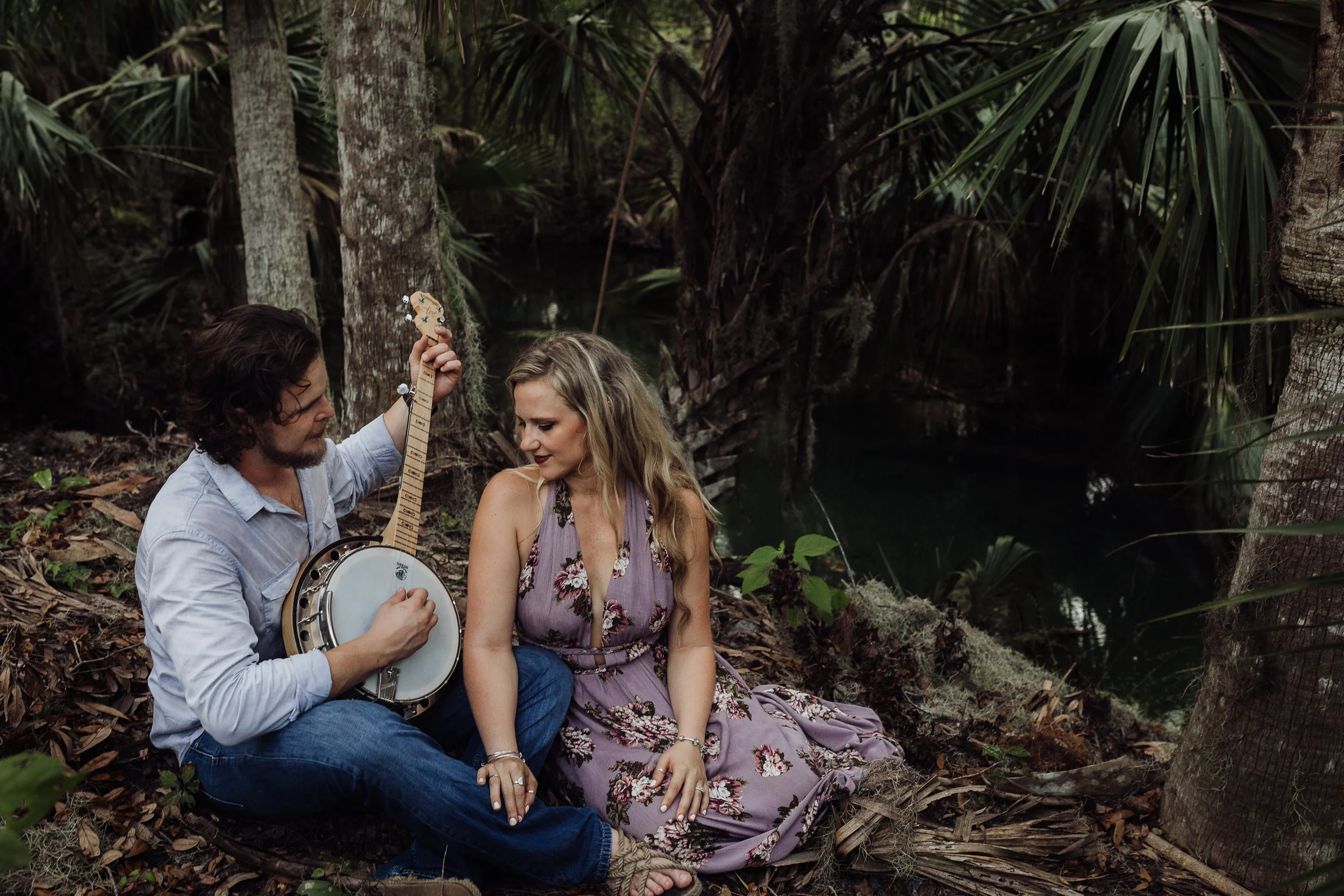 Central Florida Engagement photographer for Orlando, Daytona Beach, and Deland