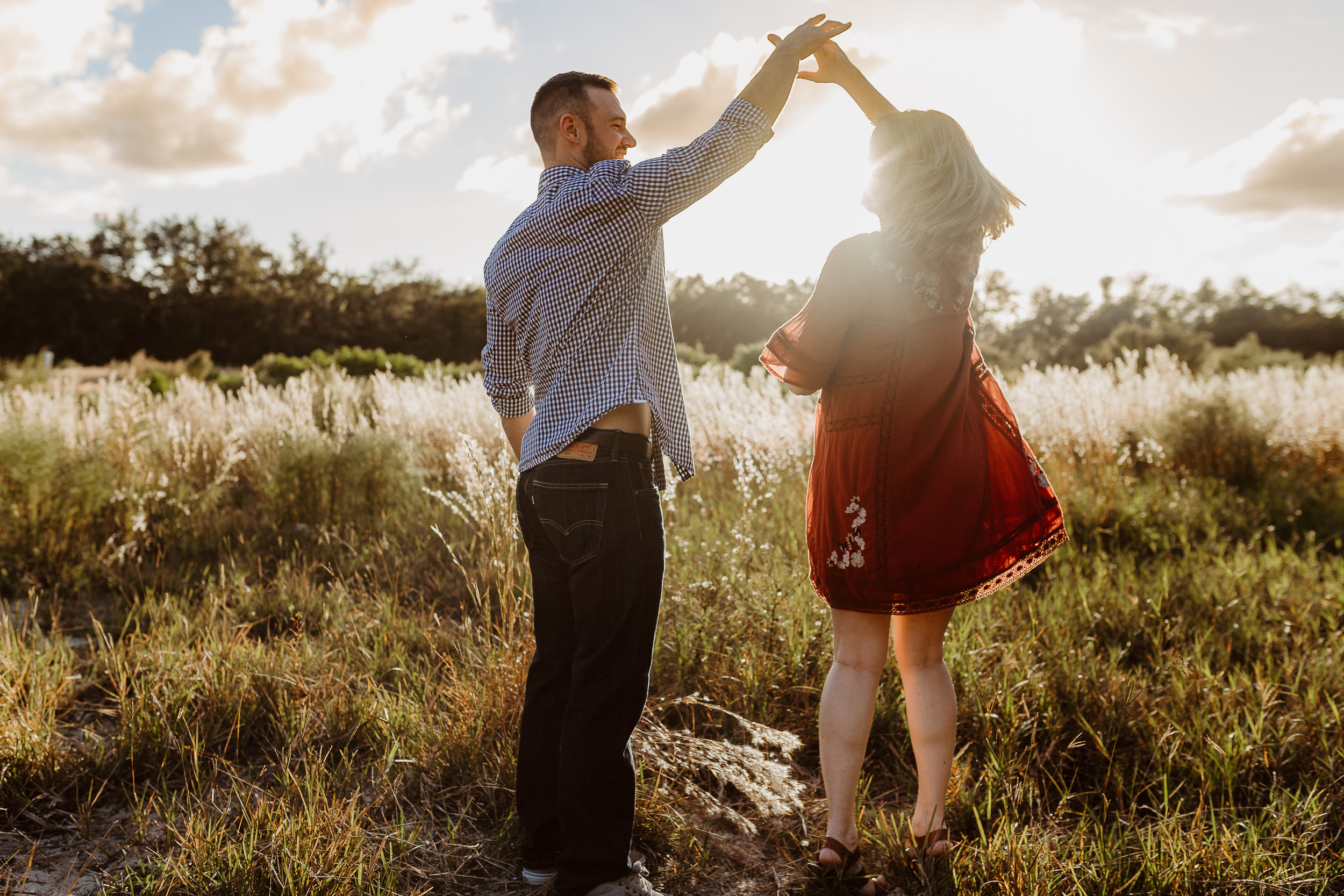 Debary, Deland, Dayton Beach, Lake Mary, Orlando Maternity photographer shot in a field with Free People dress