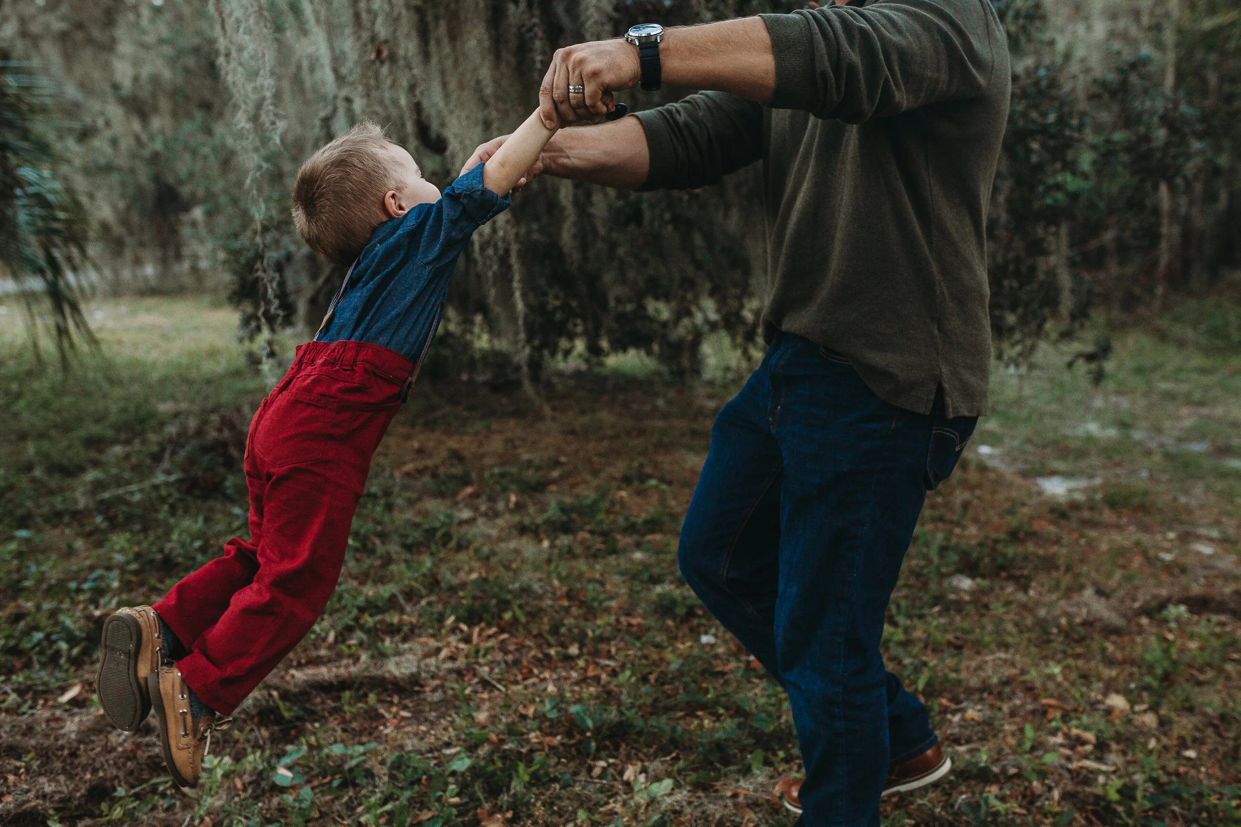 Daytona Beach Family photographer, cute florida family photos and how to dress for christmas photos