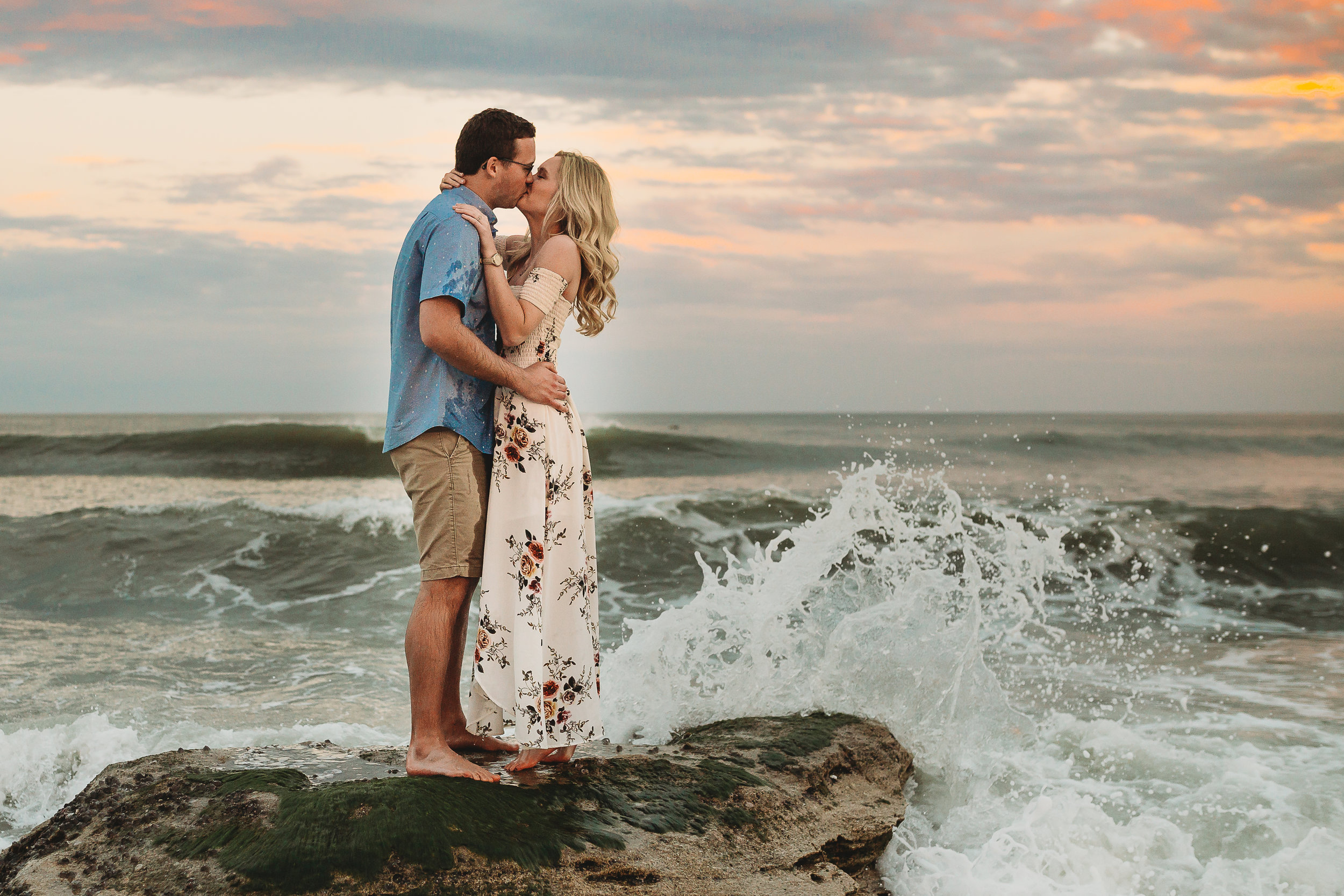 Daytona Beach Engagement Photographer, Washington Oaks Gardens and beach engagement pictures